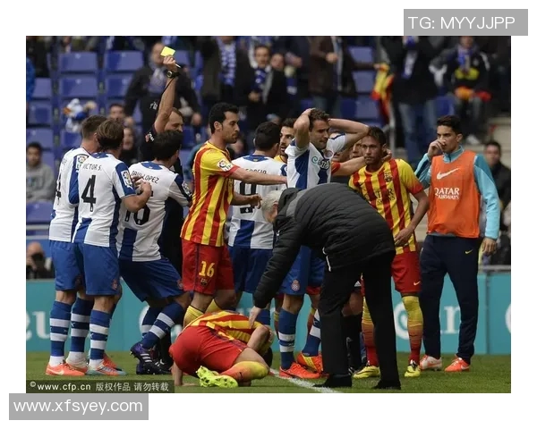 巴萨传奇球星因病入院，西甲球迷齐心祈福助其康复