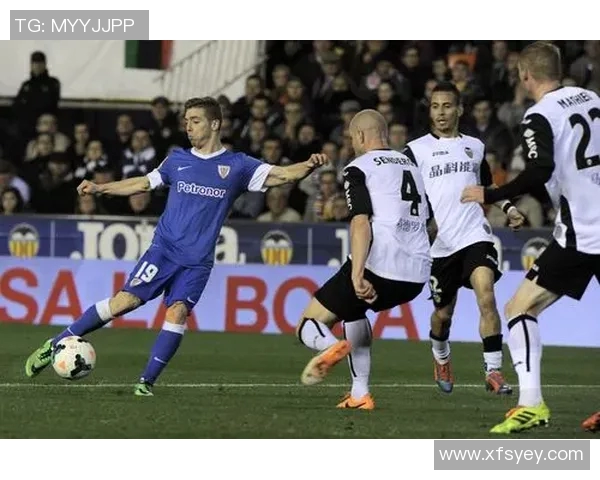 巴伦西亚球员因违规行为被处罚,俱乐部遭遇危机 巴伦西亚球员因违规行为被处罚,俱乐部遭遇危机