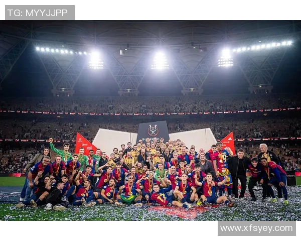 巴塞罗那与皇家马德里爆发激烈球员争夺战,引关注 巴塞罗那与皇家马德里爆发激烈球员争夺战,引关注