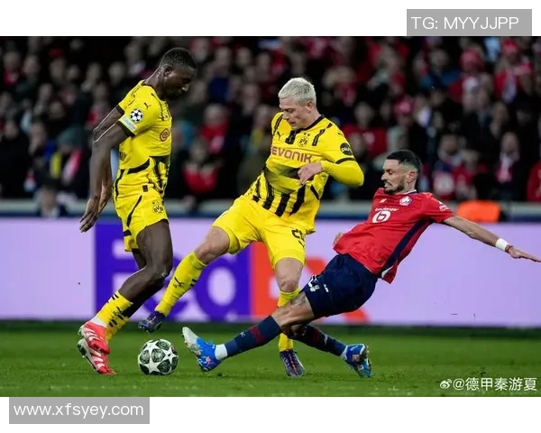 多特蒙德前锋状态下滑,球队攻击力下滑难以抵挡 多特蒙德前锋状态下滑,球队攻击力下滑难以抵挡