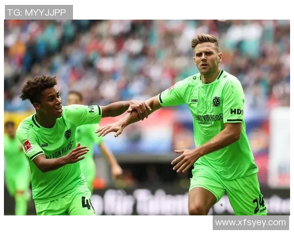 汉诺威96客场失利,不敌多特蒙德坐失升级机会 汉诺威96客场失利,不敌多特蒙德坐失升级机会