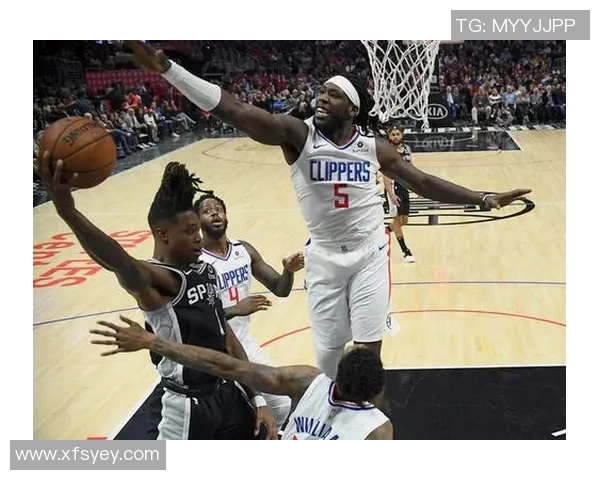 快船胜马刺止三连败，哈雷尔22分带队赢球